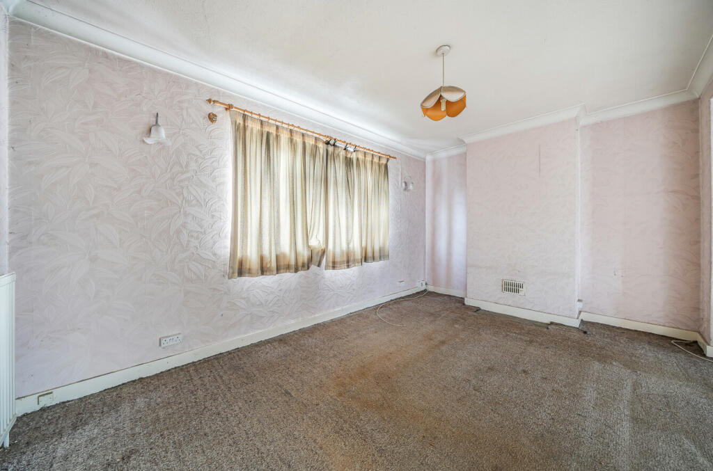 Additional property image - Minster Road, Bromley, BR1