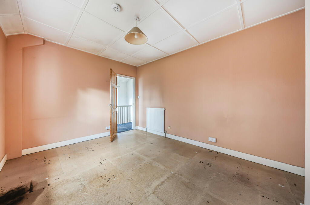 Additional property image - Minster Road, Bromley, BR1