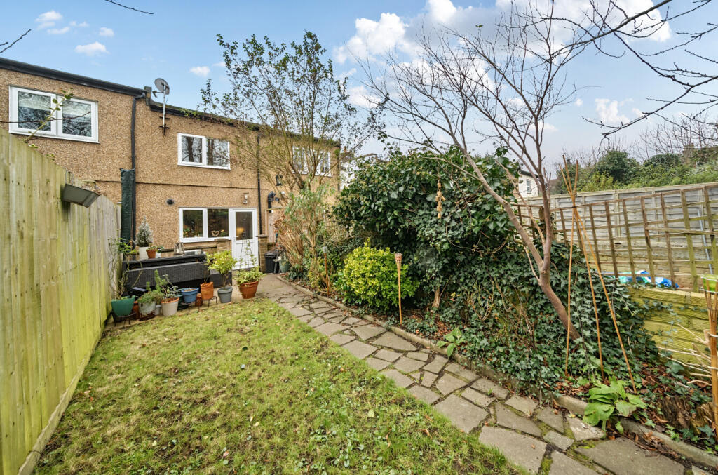 Additional property image - Henry Street, Bromley, BR1