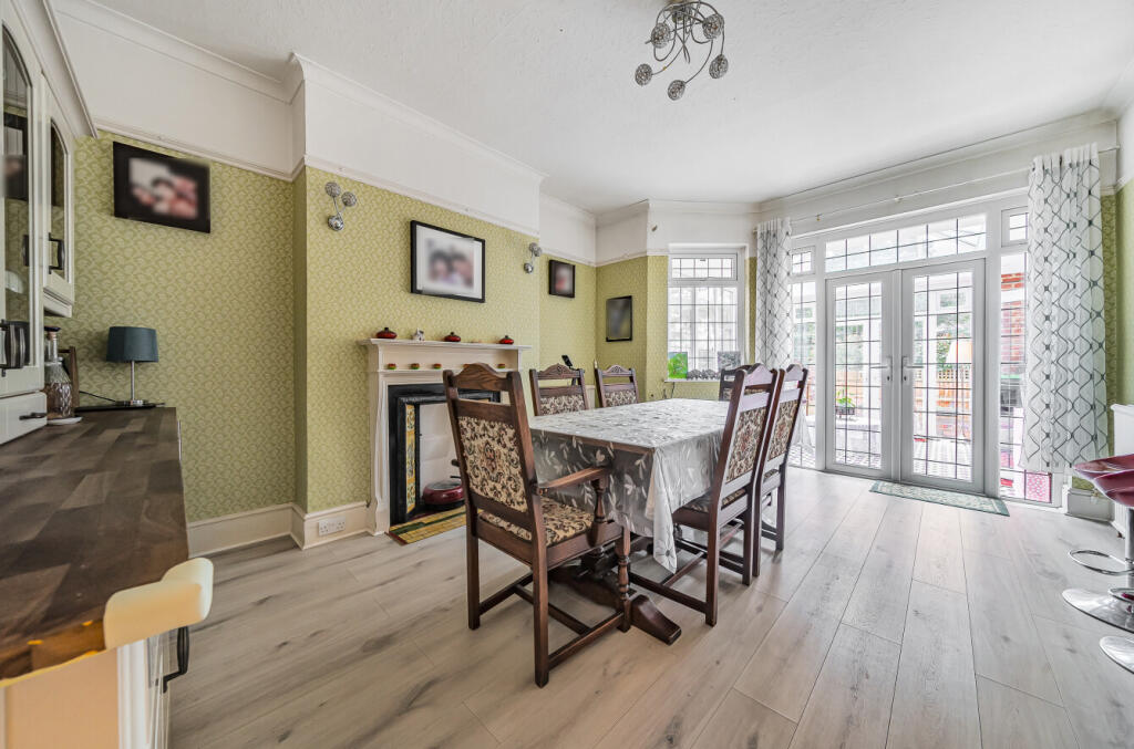 Additional property image - Lake Avenue, Bromley, Kent, BR1