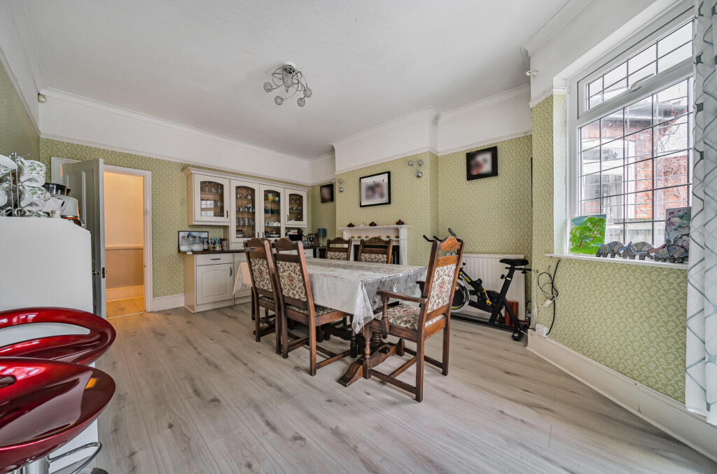 Additional property image - Lake Avenue, Bromley, Kent, BR1