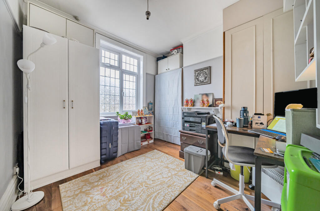 Additional property image - Lake Avenue, Bromley, Kent, BR1
