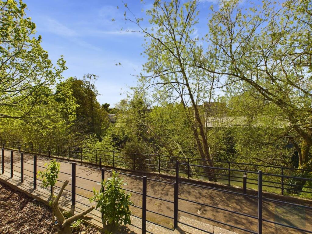 Additional property image - Grist Court, Bradford-On-Avon