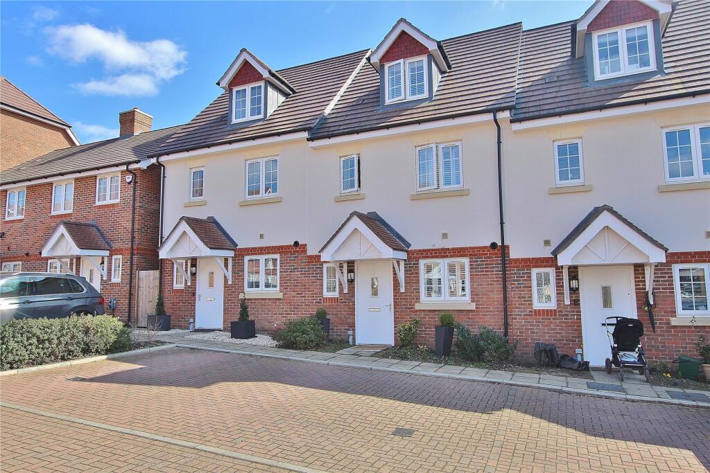 Main image of property: Gloucester Close, Knaphill, Woking, Surrey, GU21