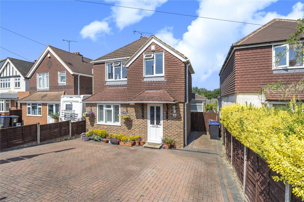 Main image of property: Victoria Road, Knaphill, Woking, GU21