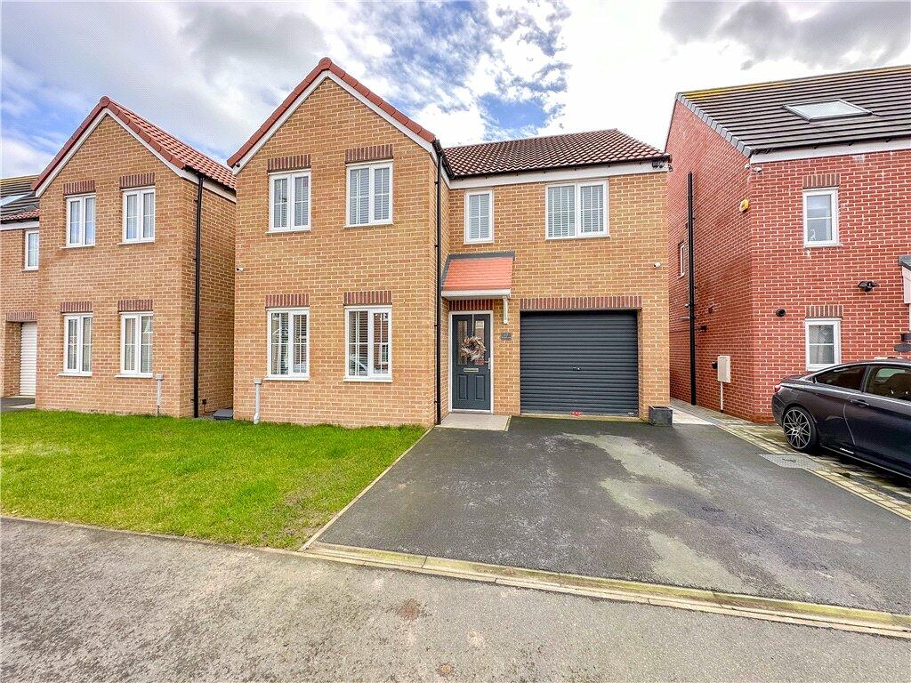 4 bedroom detached house for sale in Peddars Way, Ingleby Barwick, TS17