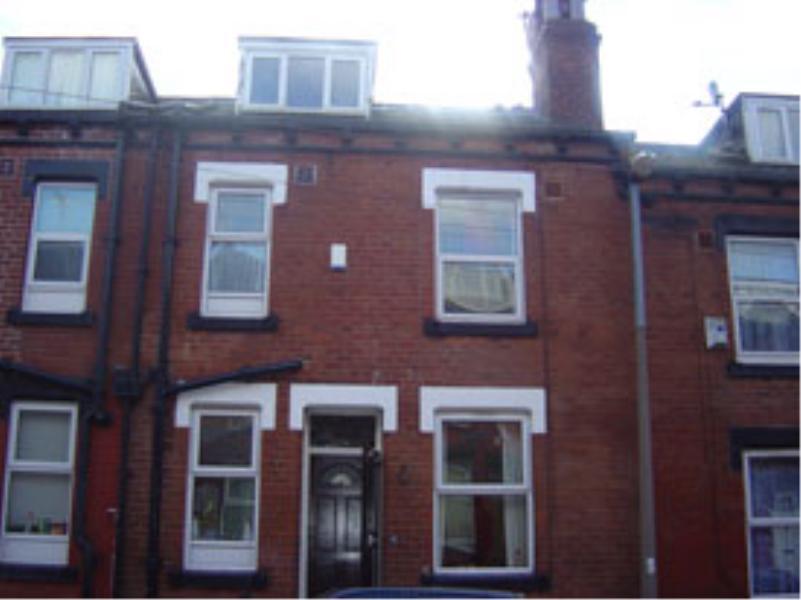 Main image of property: Harold View, Hyde Park, Leeds LS6 1PP