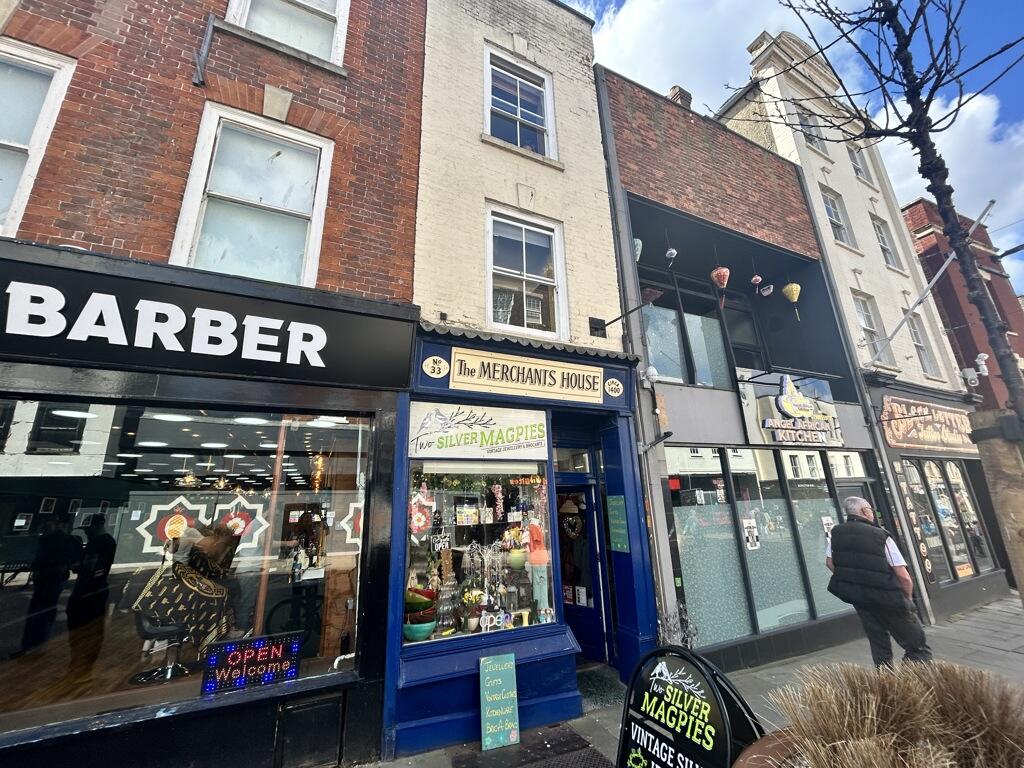 Main image of property: 33 Westgate Street, Gloucester, South West, GL1