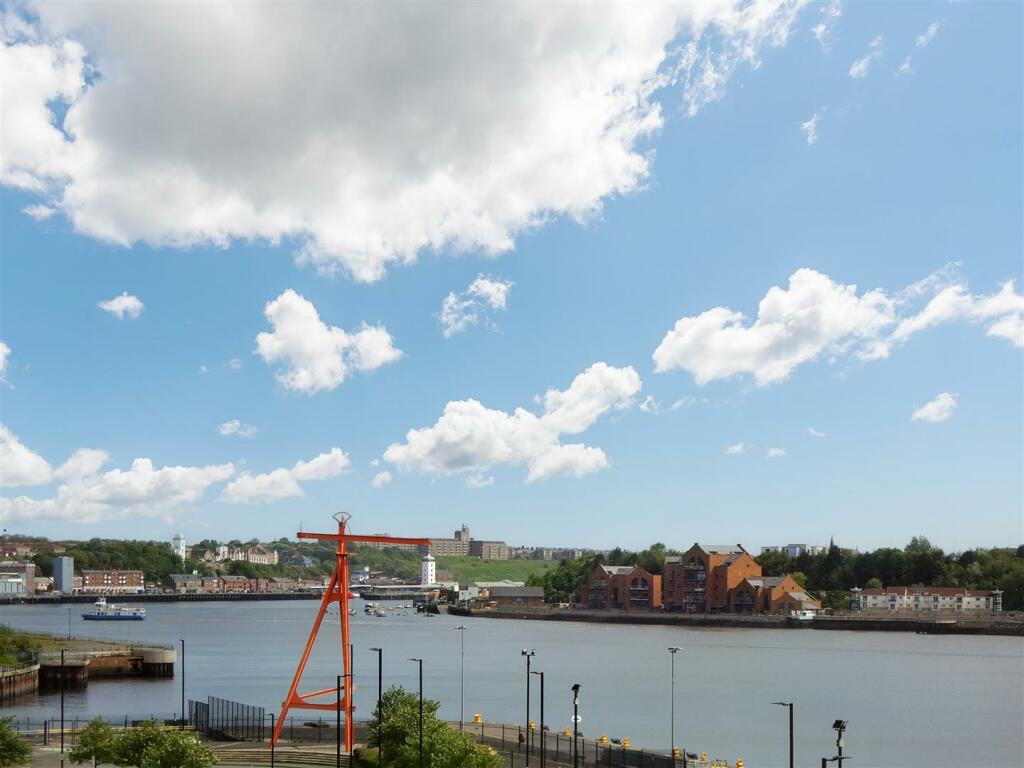 2 bedroom apartment for sale in Commissioners Wharf, North Shields, NE29