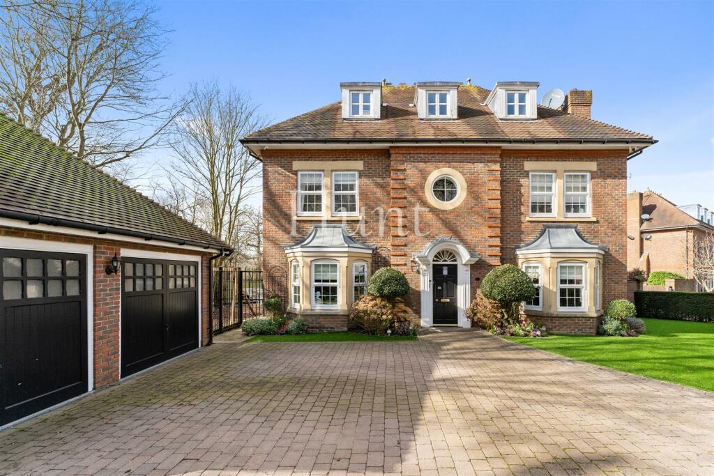 Main image of property: Regents Drive, Repton Park, IG8