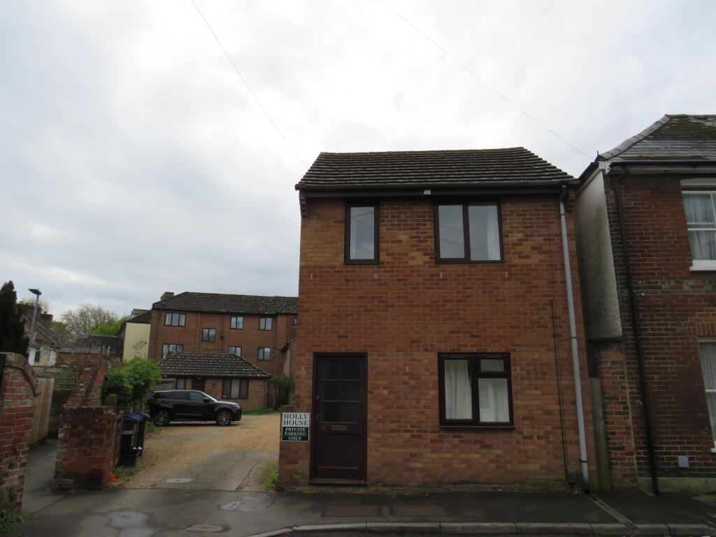 Main image of property: Harcourt Terrace, SALISBURY