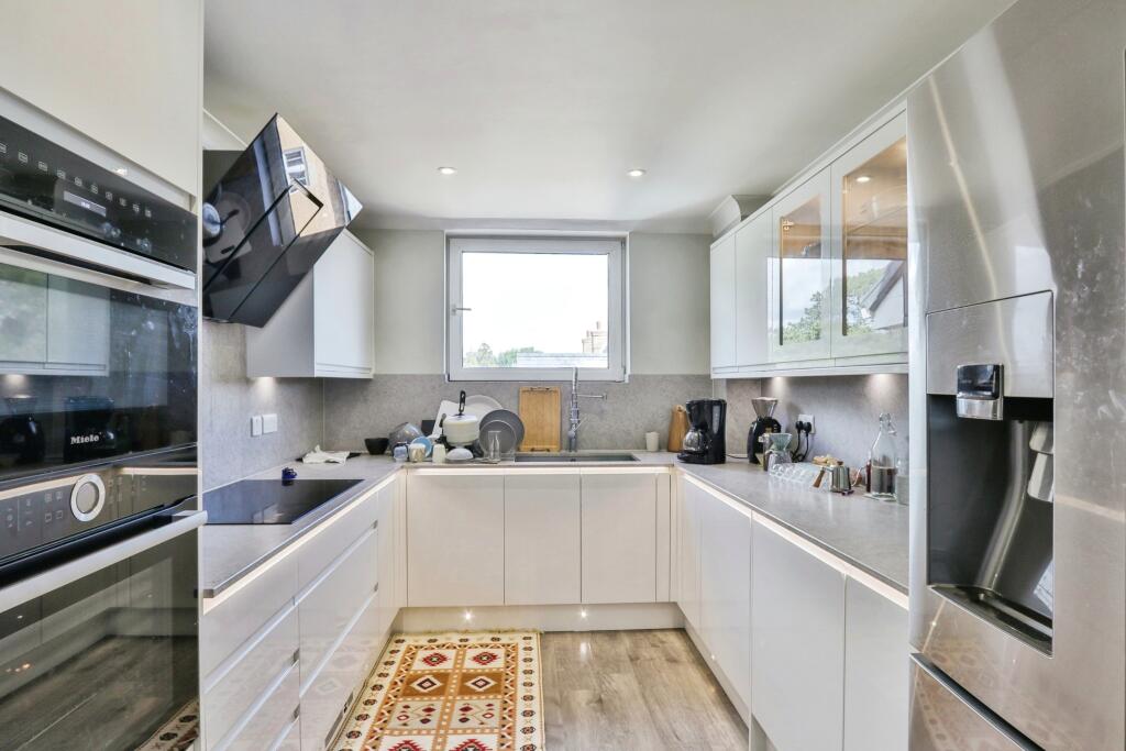 Additional property image - Christchurch Road, Bournemouth, Dorset, BH1