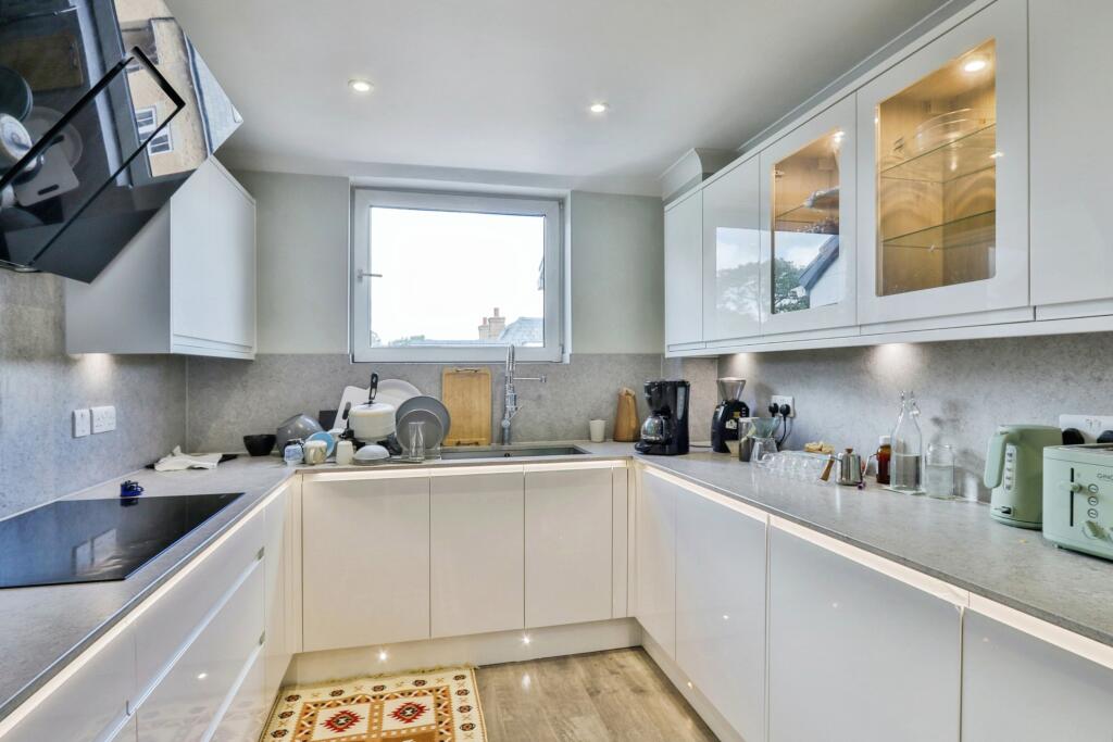 Additional property image - Christchurch Road, Bournemouth, Dorset, BH1