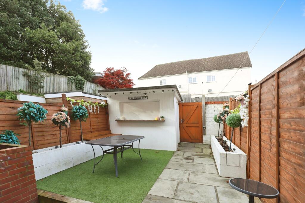 Additional property image - Queens Road, BOURNEMOUTH, Dorset, BH2