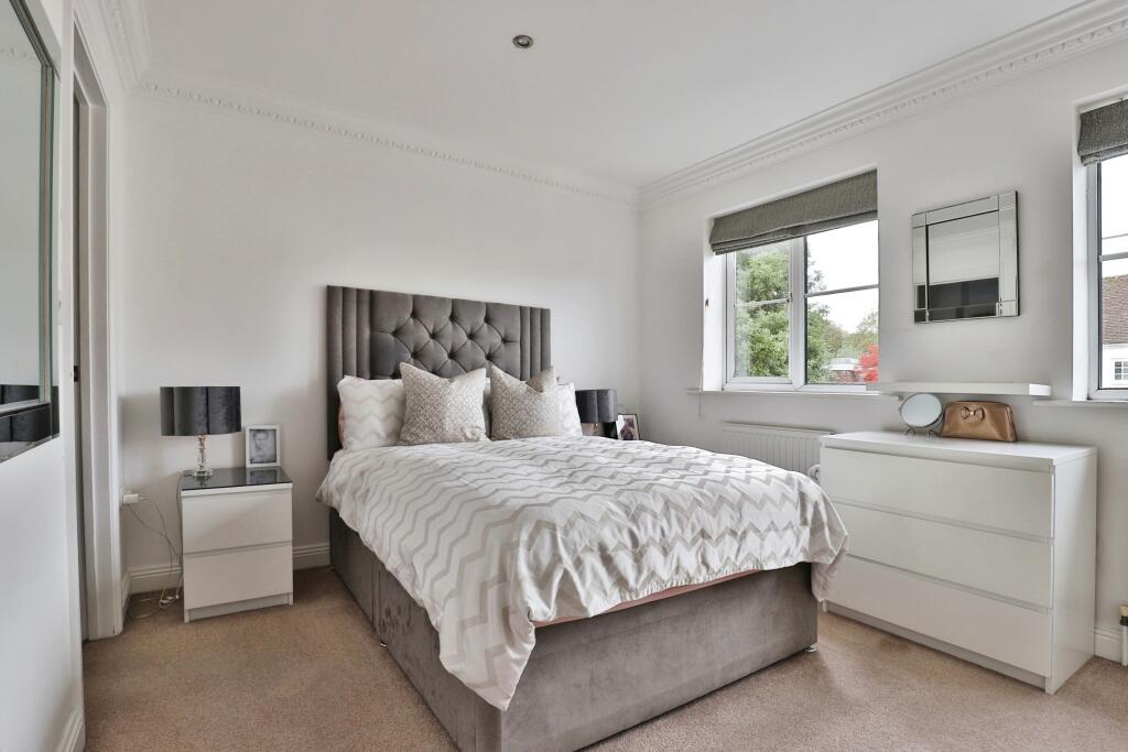 Additional property image - Queens Road, BOURNEMOUTH, Dorset, BH2