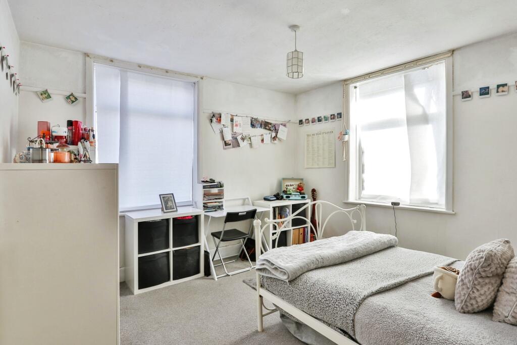 Additional property image - Coombe Avenue, Bournemouth, Dorset, BH10