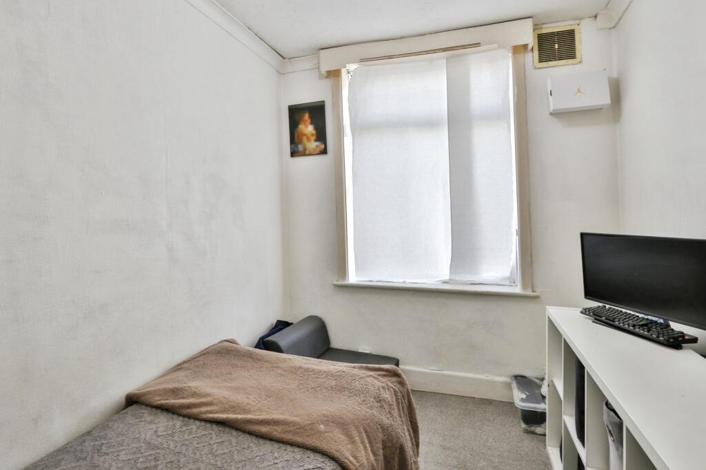 Additional property image - Coombe Avenue, Bournemouth, Dorset, BH10