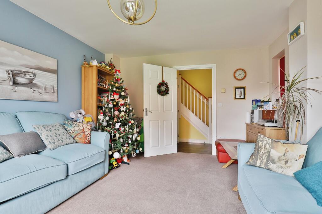 Additional property image - George Close, BOURNEMOUTH, Dorset, BH10