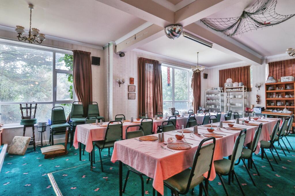 Additional property image - Boscombe Spa Road, Bournemouth, Dorset, BH5