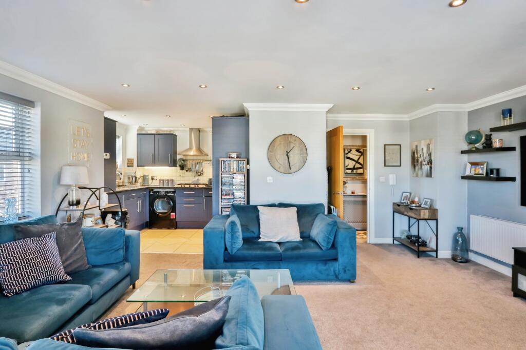 Main image of property: Wellington Road, Bournemouth, Dorset, BH8