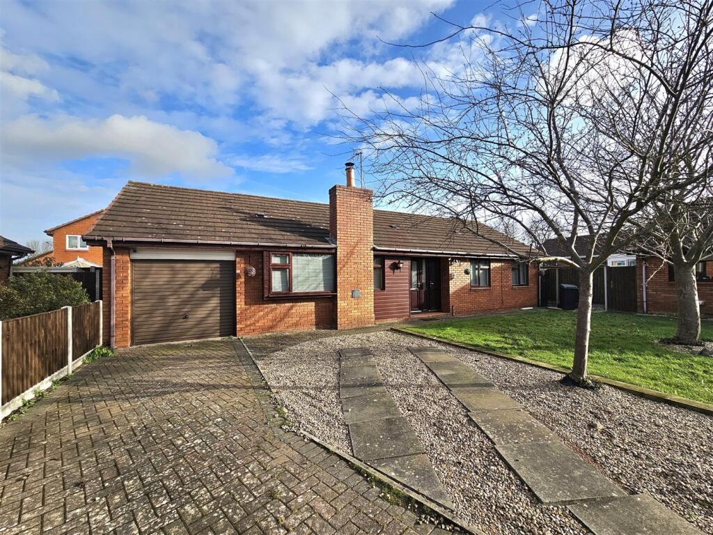 Main image of property: Osprey Road, Leicester