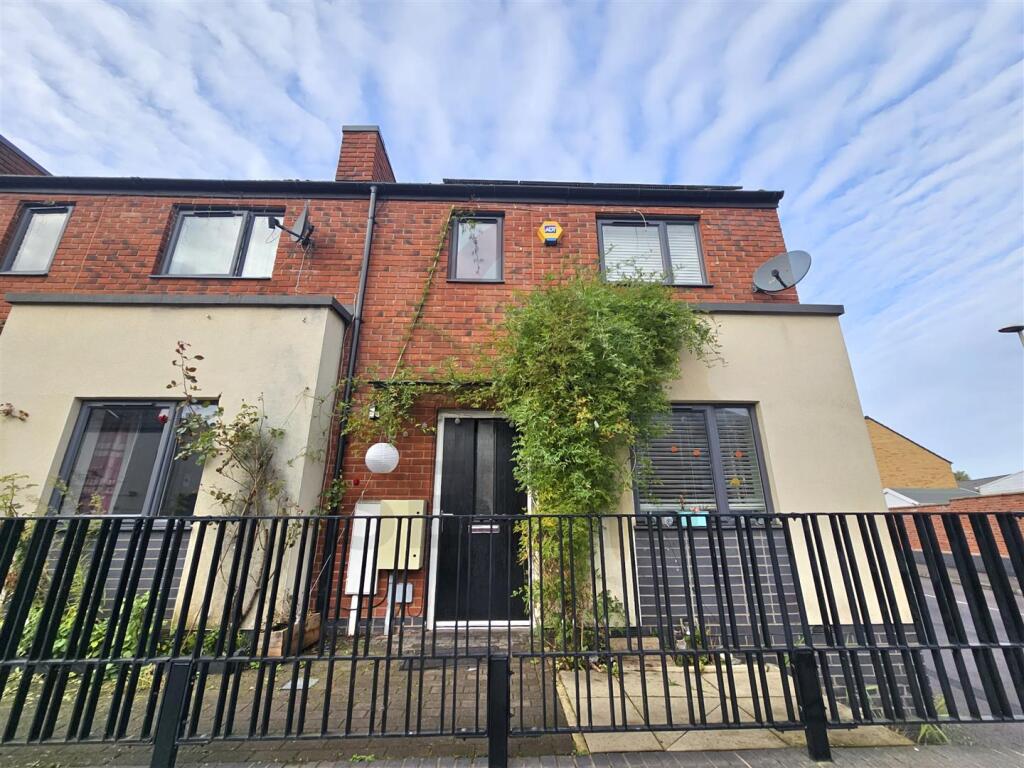 Main image of property: Ross Walk, Belgrave, Leicester
