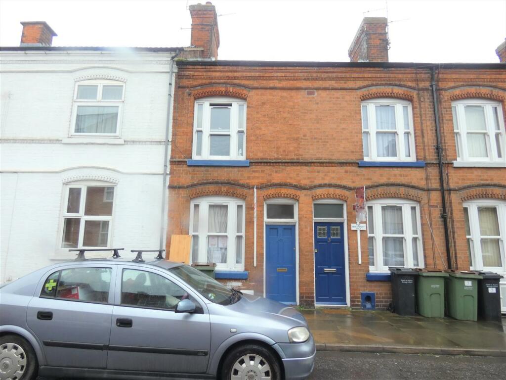 2 bedroom terraced house for sale in Irlam Street, South Wigston