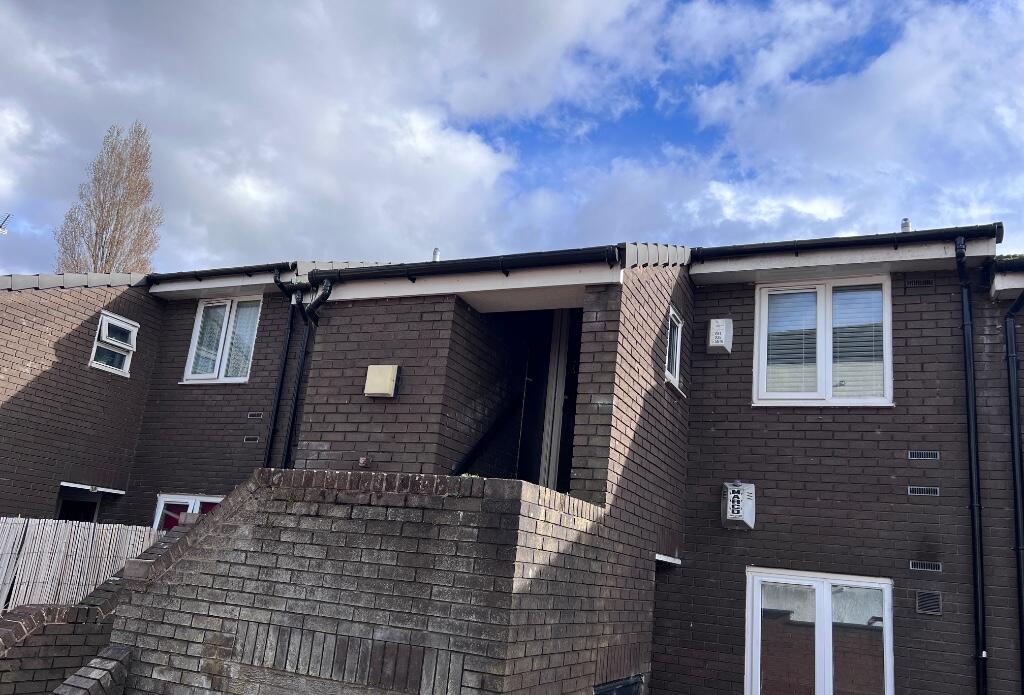 Main image of property: Redlynch Walk, Manchester, Greater Manchester, M8