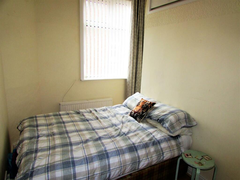 2 bedroom terraced house for sale in Wrigley Head, Failsworth EPC D