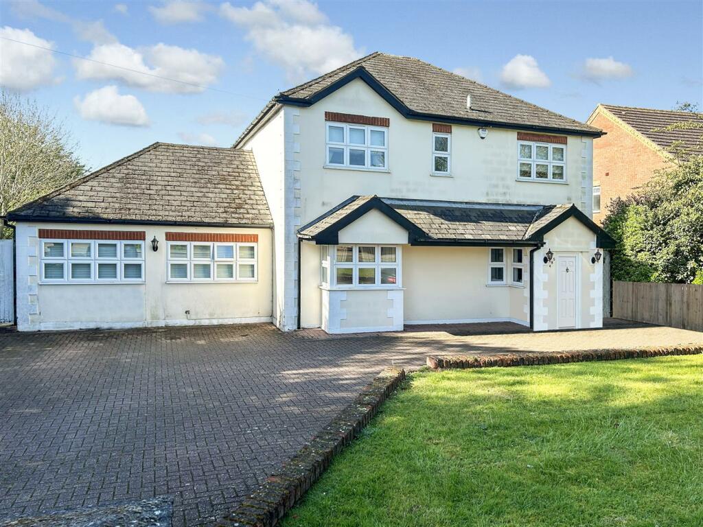 Land for sale in Hammondstreet Road, Cheshunt, Waltham Cross, EN7