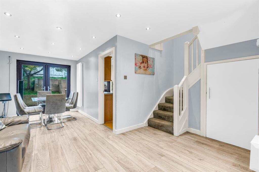 Additional property image - The Brambles, Welwyn