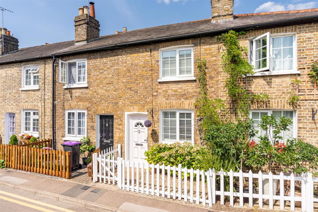 Main image of property: The Folly, Hertford