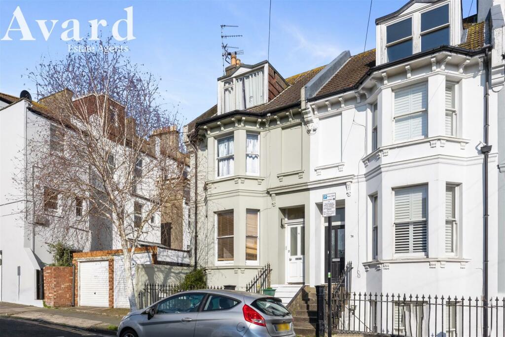 1 bedroom flat for sale in Warleigh Road, Brighton, BN1