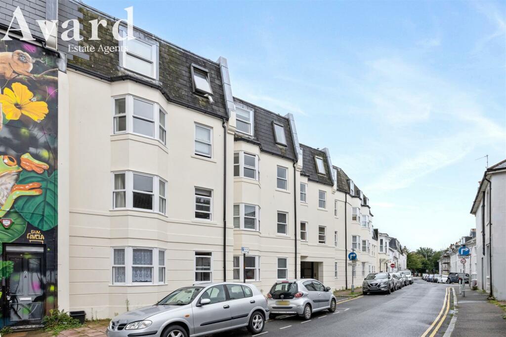 Main image of property: Park Crescent Place, Brighton