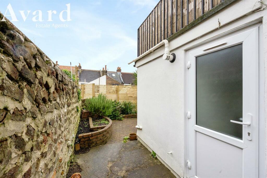 Additional property image - Hythe Road, Brighton