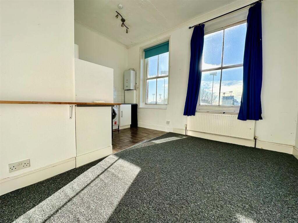 Main image of property: Cromwell Road, Hove