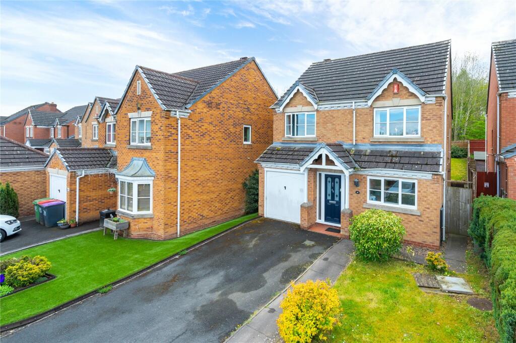 4 bedroom detached house for sale in Lawley Gate, Telford, Shropshire, TF4