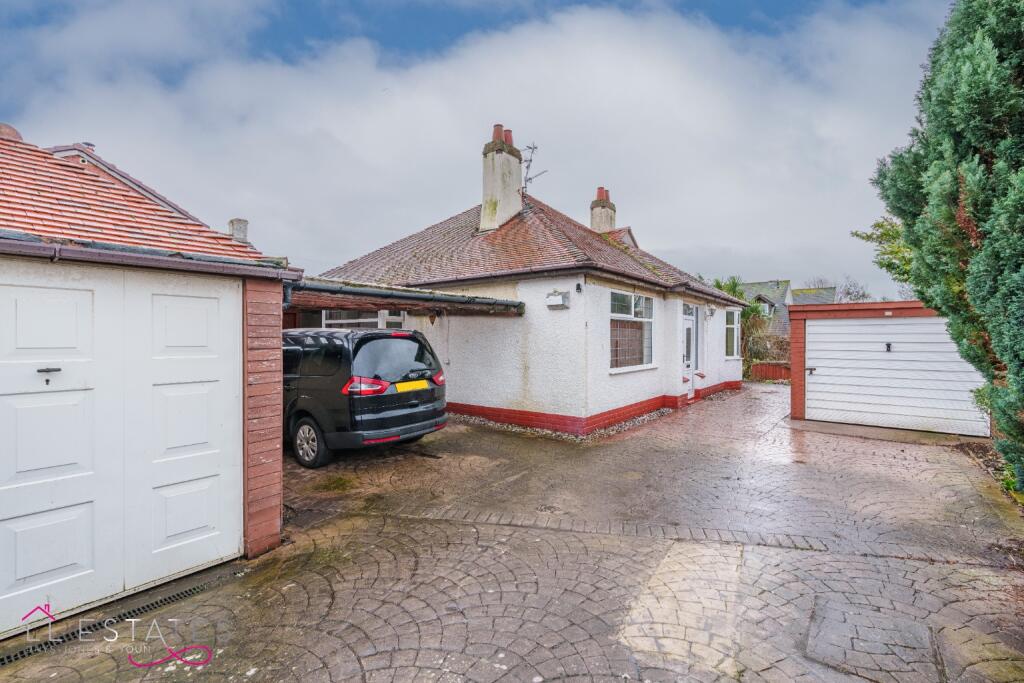 4 bedroom detached bungalow for sale in 119 Victoria Road, Prestatyn, LL19