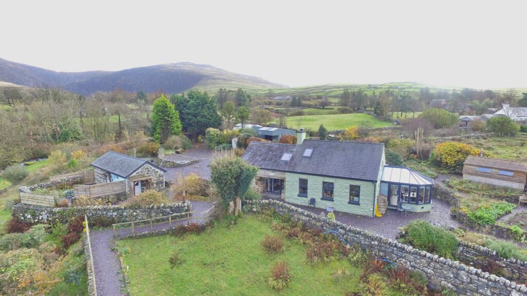 5 bedroom detached house for sale in Nebo, Caernarfon, LL54