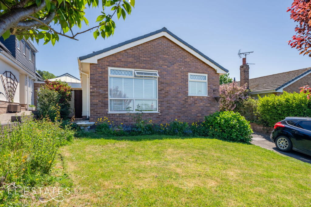 Main image of property: Parc Bron Deg, Dyserth