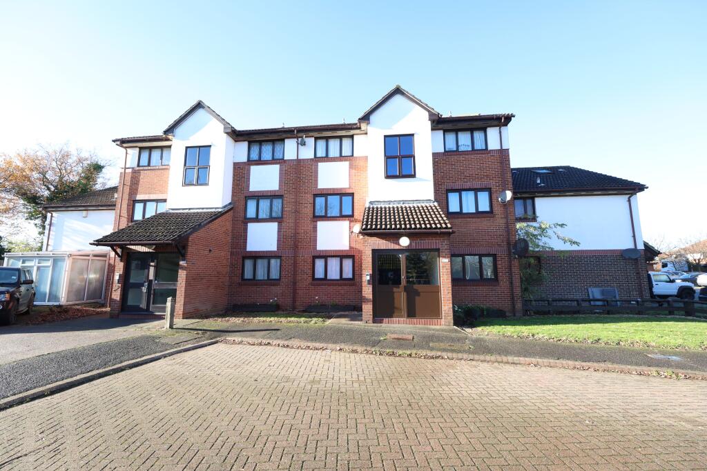 Main image of property: Banner Close, Purfleet on Thame