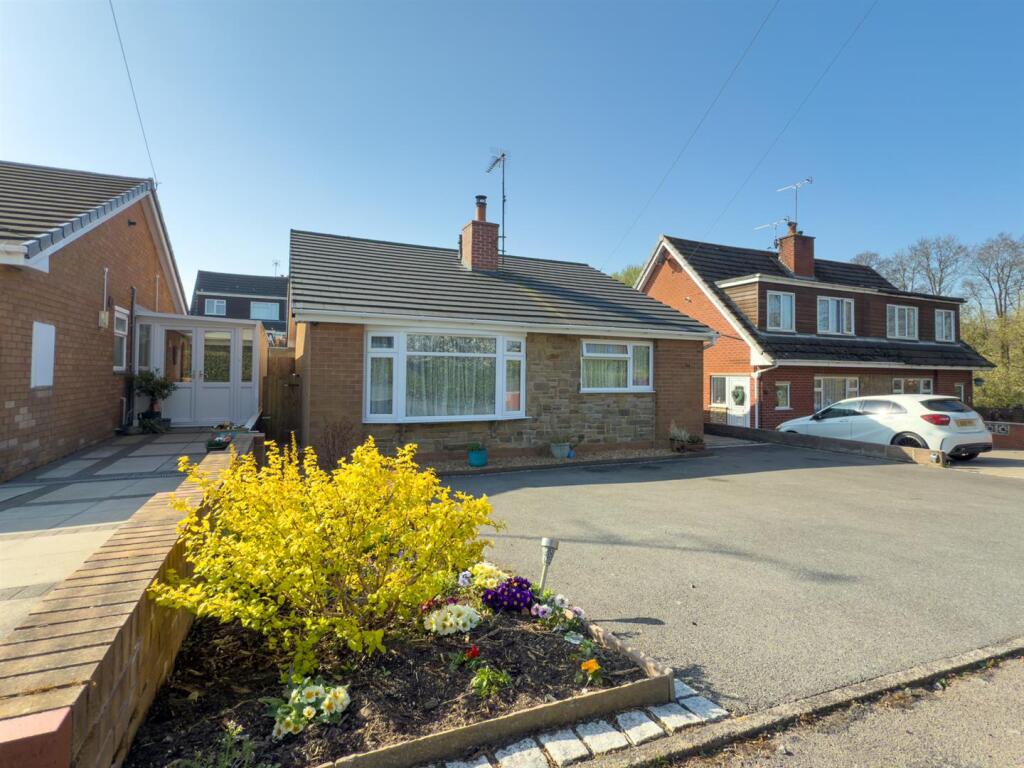 Main image of property: 7 Ness Grove, Cheadle