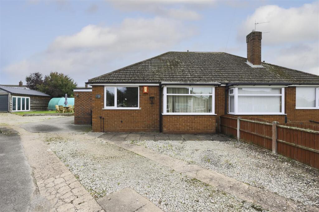 Main image of property: New Avenue, Draycott