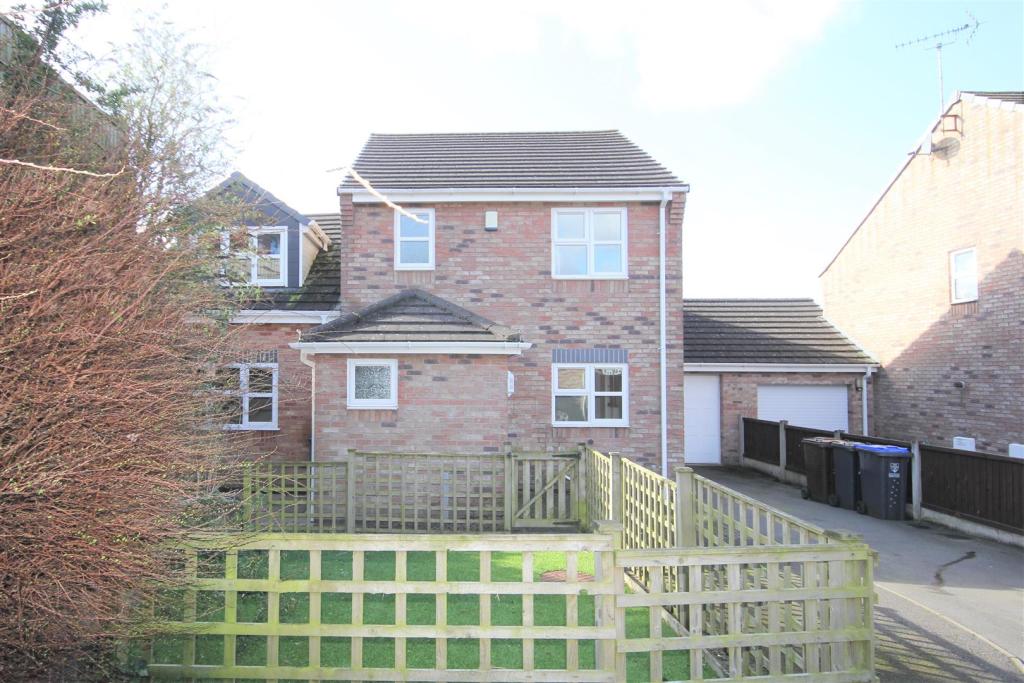 4 bedroom detached house for sale in Doval Gardens, Tean, StokeOnTrent, ST10