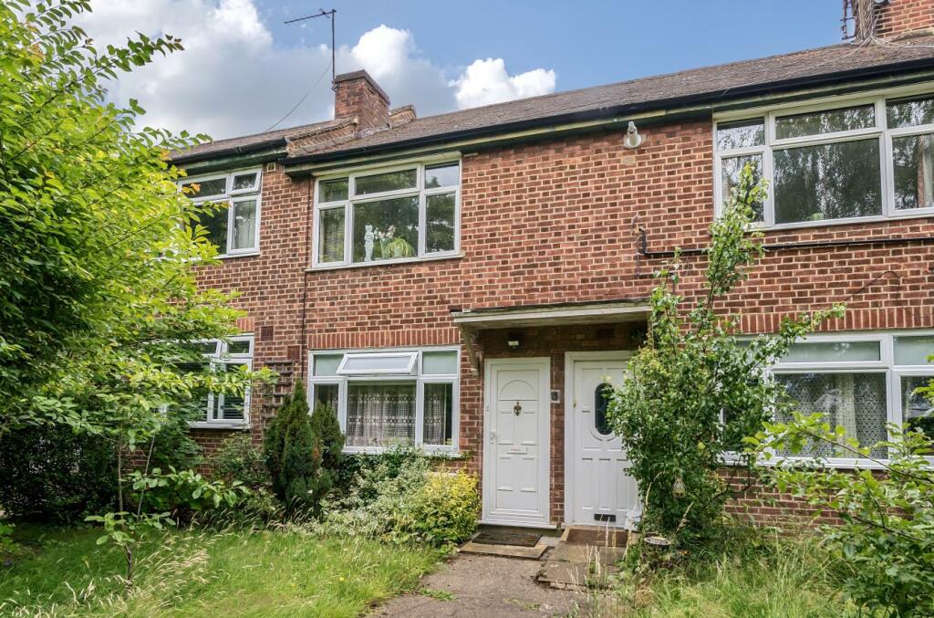 2 bedroom for sale in Villiers Court, Buckingham Avenue