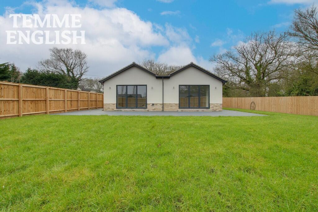 Additional property image - New Road, Billericay, Essex, CM12