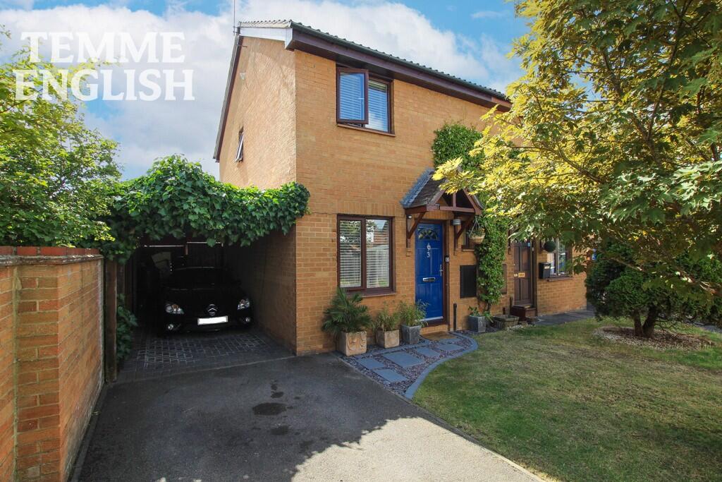 Main image of property: Langenhoe, Wickford, Essex, SS12
