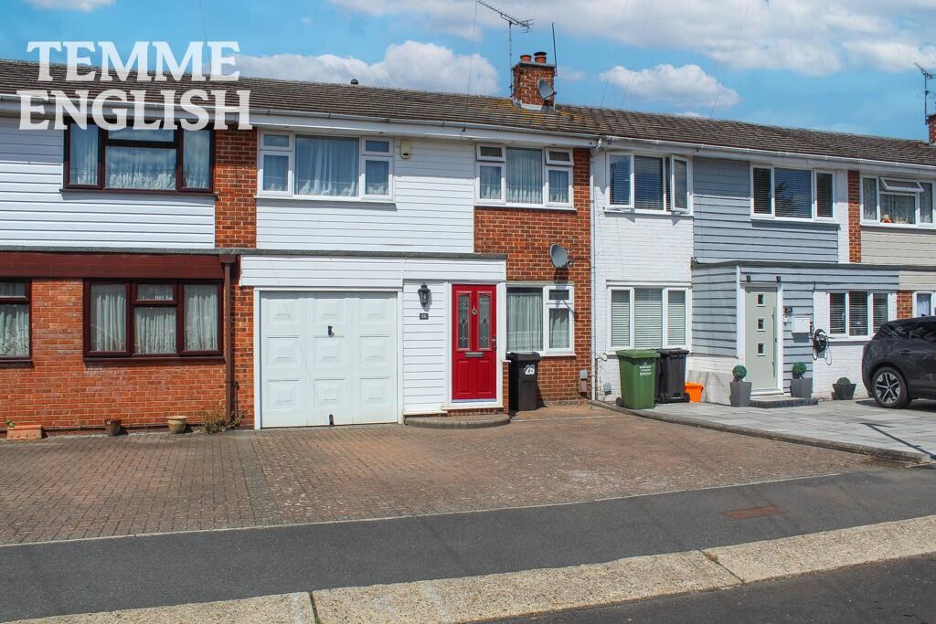 Main image of property: Sutcliffe Close, Wickford, Essex, SS12