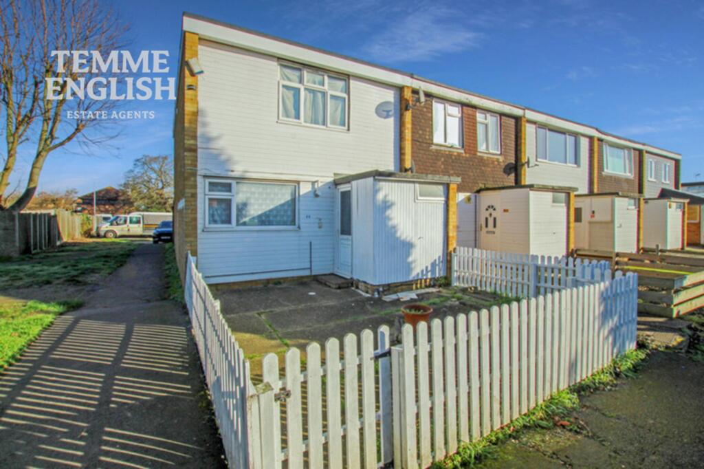 Main image of property: Thackeray Row, Wickford, SS12