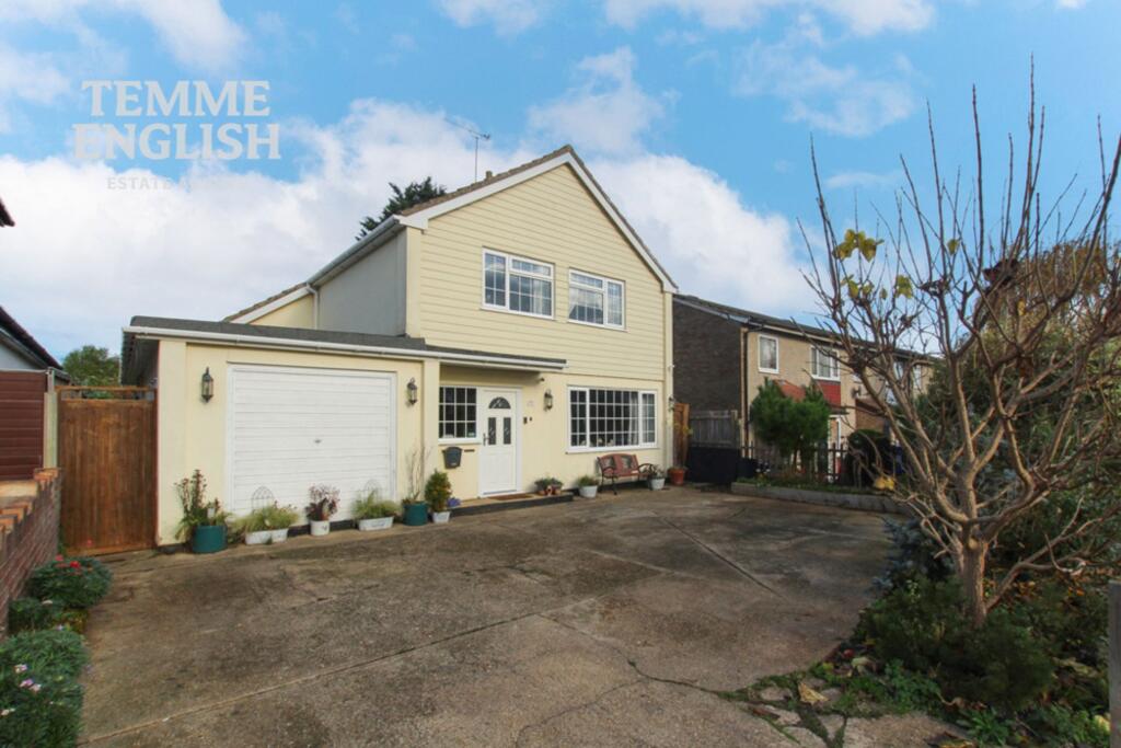 Main image of property: Richmond Road, Wickford, SS11